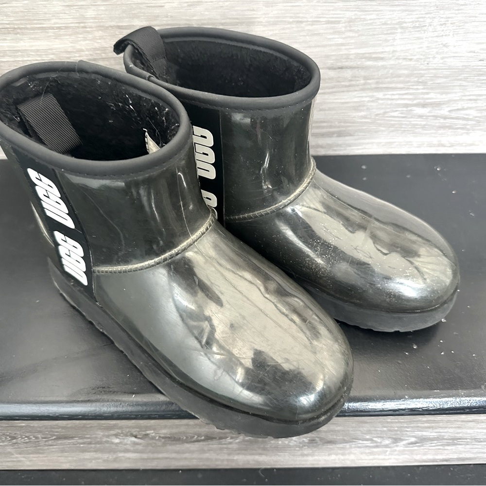 Ugg rubber boots, black, size 6